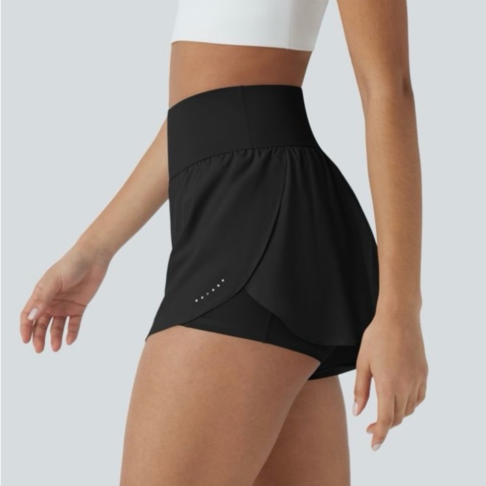 HALARA Black High-Waisted Athletic Shorts